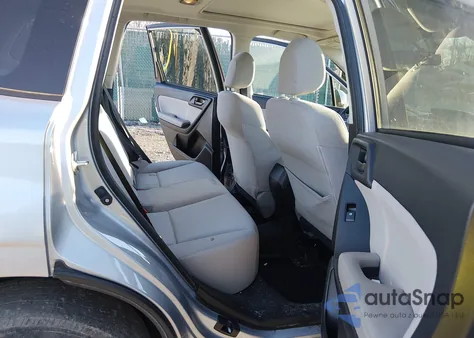 2016 Subaru Forester 2.5I Premium from USA, damaged, VIN JF2SJADCXGH501135